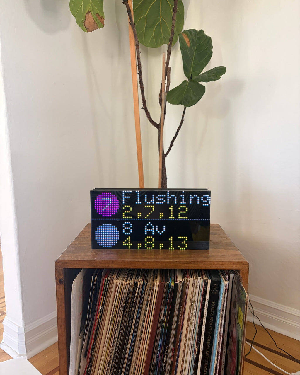 RideOnTime Display