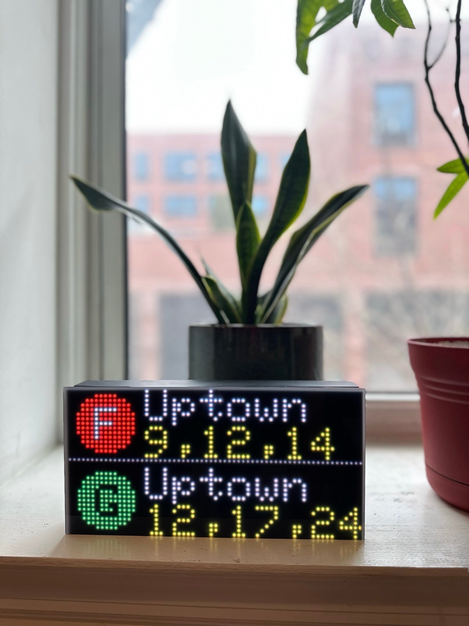 RideOnTime Display